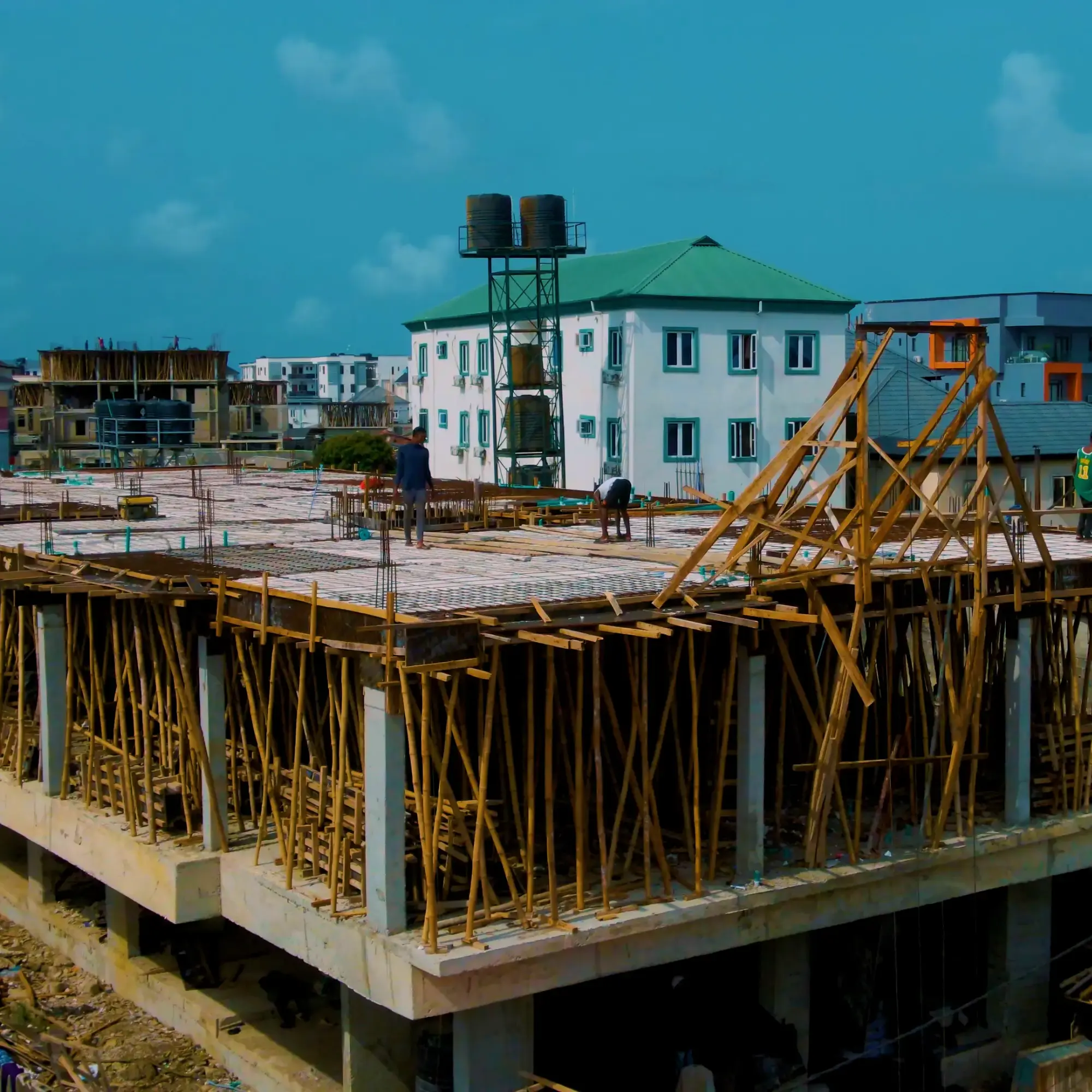 Frame 1618868888